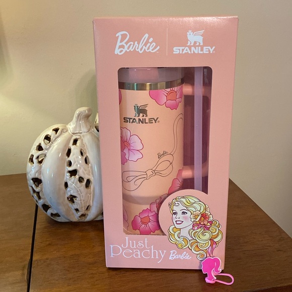 Stanley Other - NIB Barbie x Stanley 40oz Just Peachy Flowstate H2.0 Tumbler